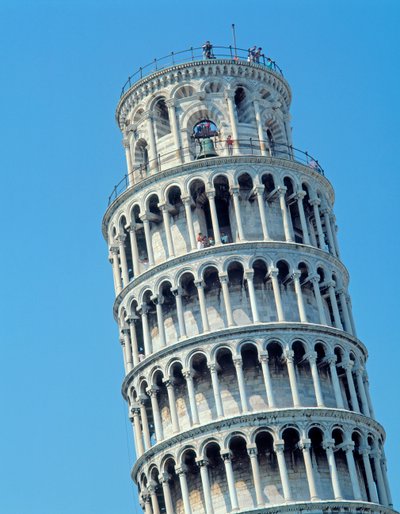 منظر للبرج المائل بواسطة بونانوس بيزا